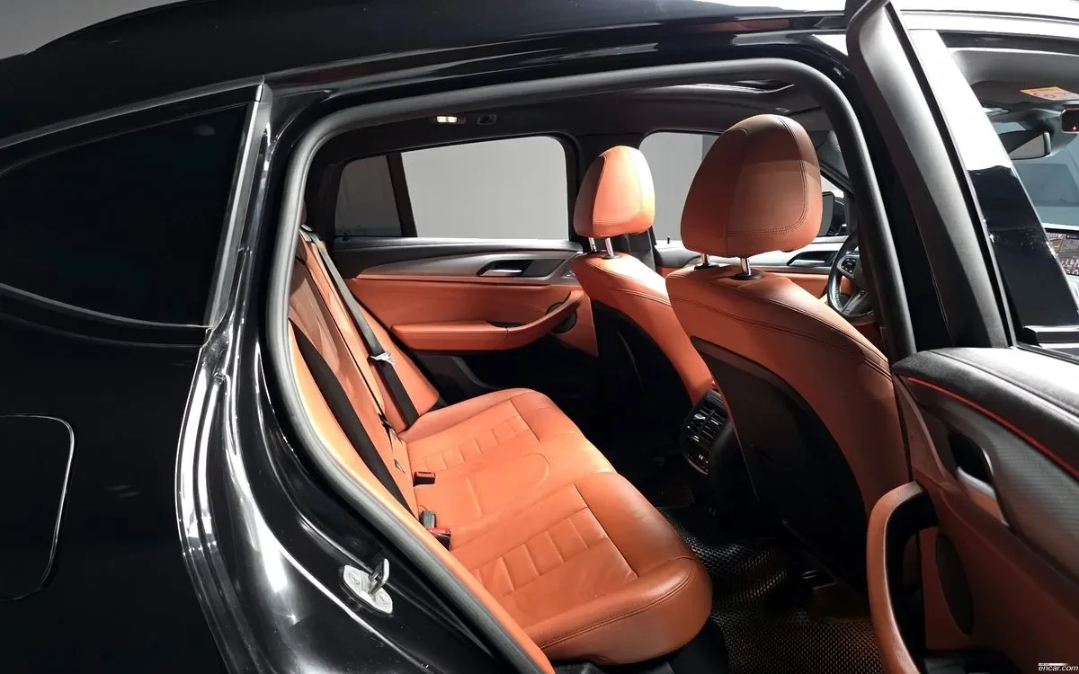 BMW X4 XDRIVE M40I| DISTRONIC| HARMAN| PANO| HUD, снимка 13 - Автомобили и джипове - 55696091