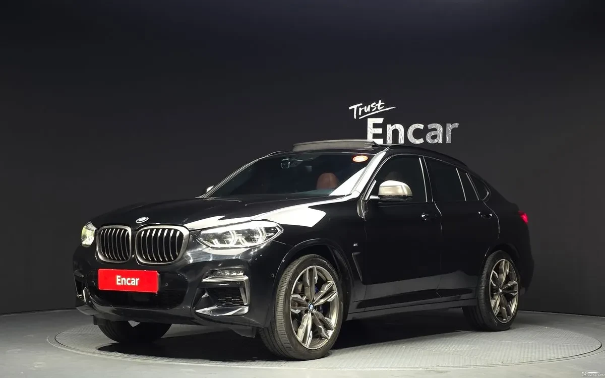BMW X4 XDRIVE M40I| DISTRONIC| HARMAN| PANO| HUD