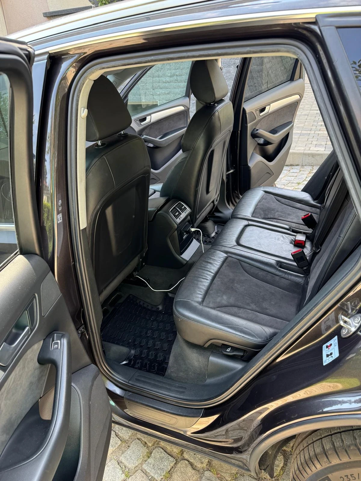 Audi Q5 Първи собственик , снимка 8 - Автомобили и джипове - 55776620