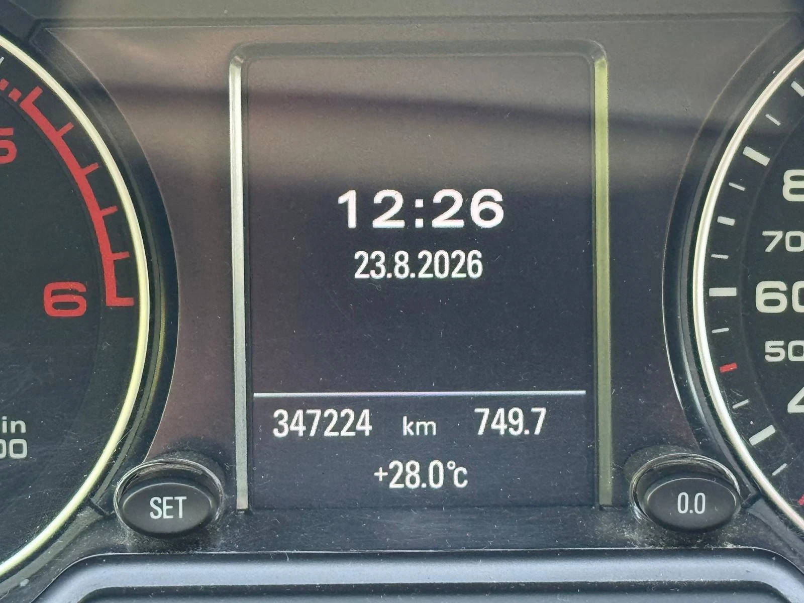 Audi Q5 Първи собственик , снимка 11 - Автомобили и джипове - 55776620