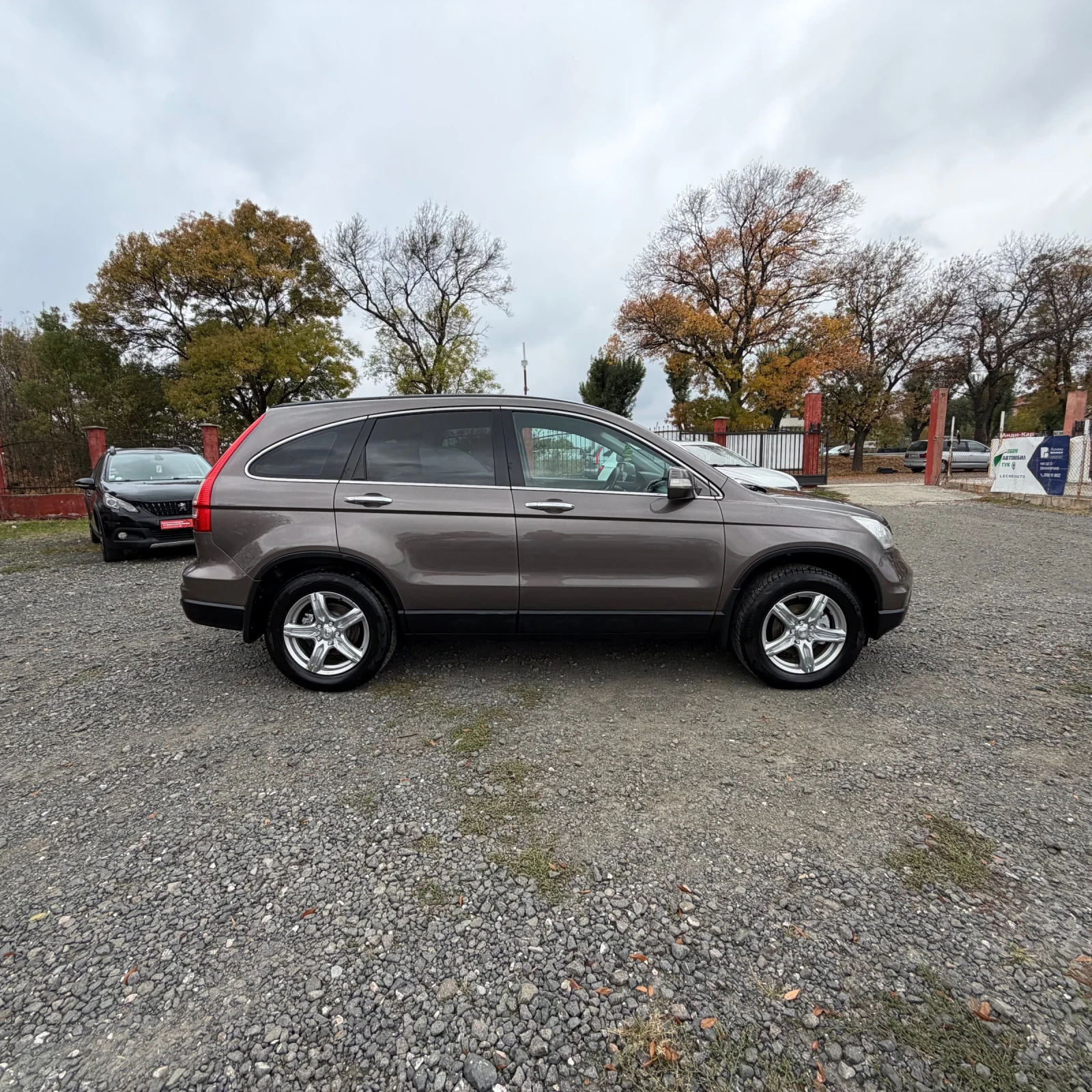 Honda Cr-v III Facelift Automatic Eleganc 4x4 ЛИЗИНГ, снимка 4 - Автомобили и джипове - 56658043