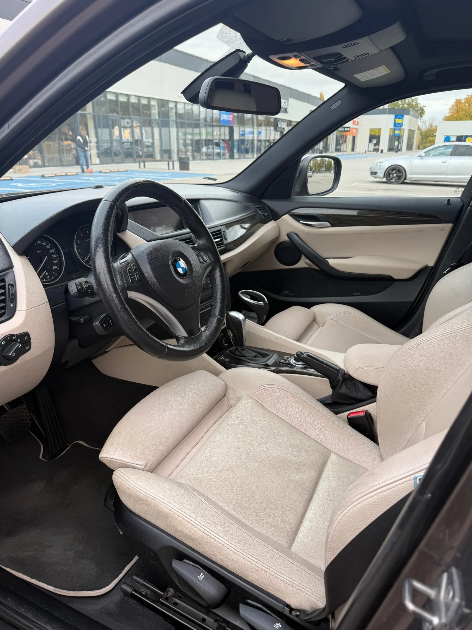 BMW X1, снимка 8 - Автомобили и джипове - 56697296
