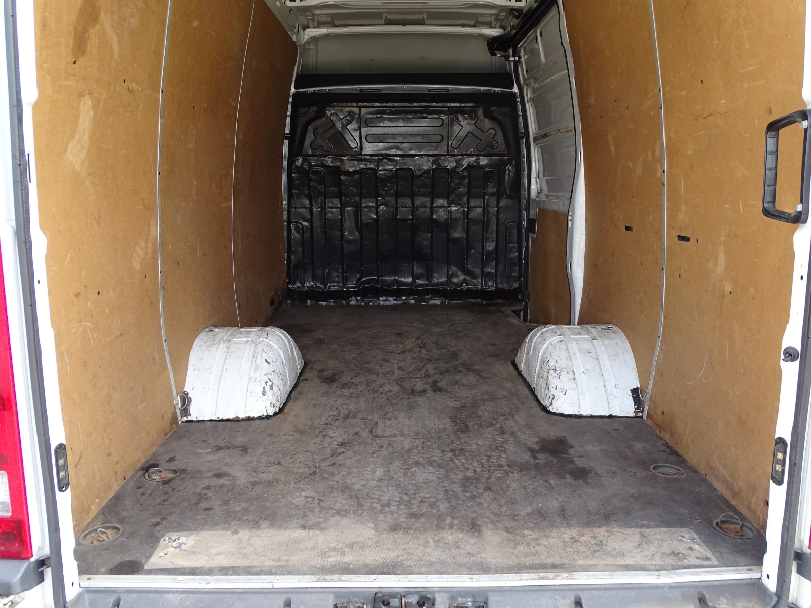 Iveco 35c17 3.0HPI  КАТ. * Б*  - изображение 8