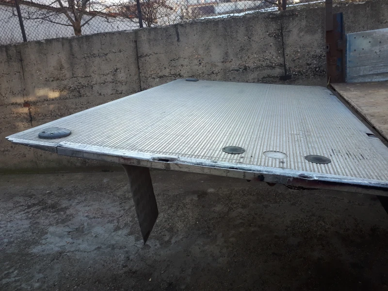 Man Tga Падащ борд алуминиев цял или на части, снимка 2 - Камиони - 51461240