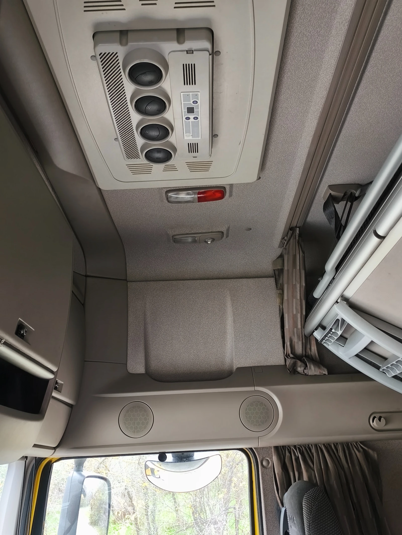 Daf FT XF 106   - изображение 10