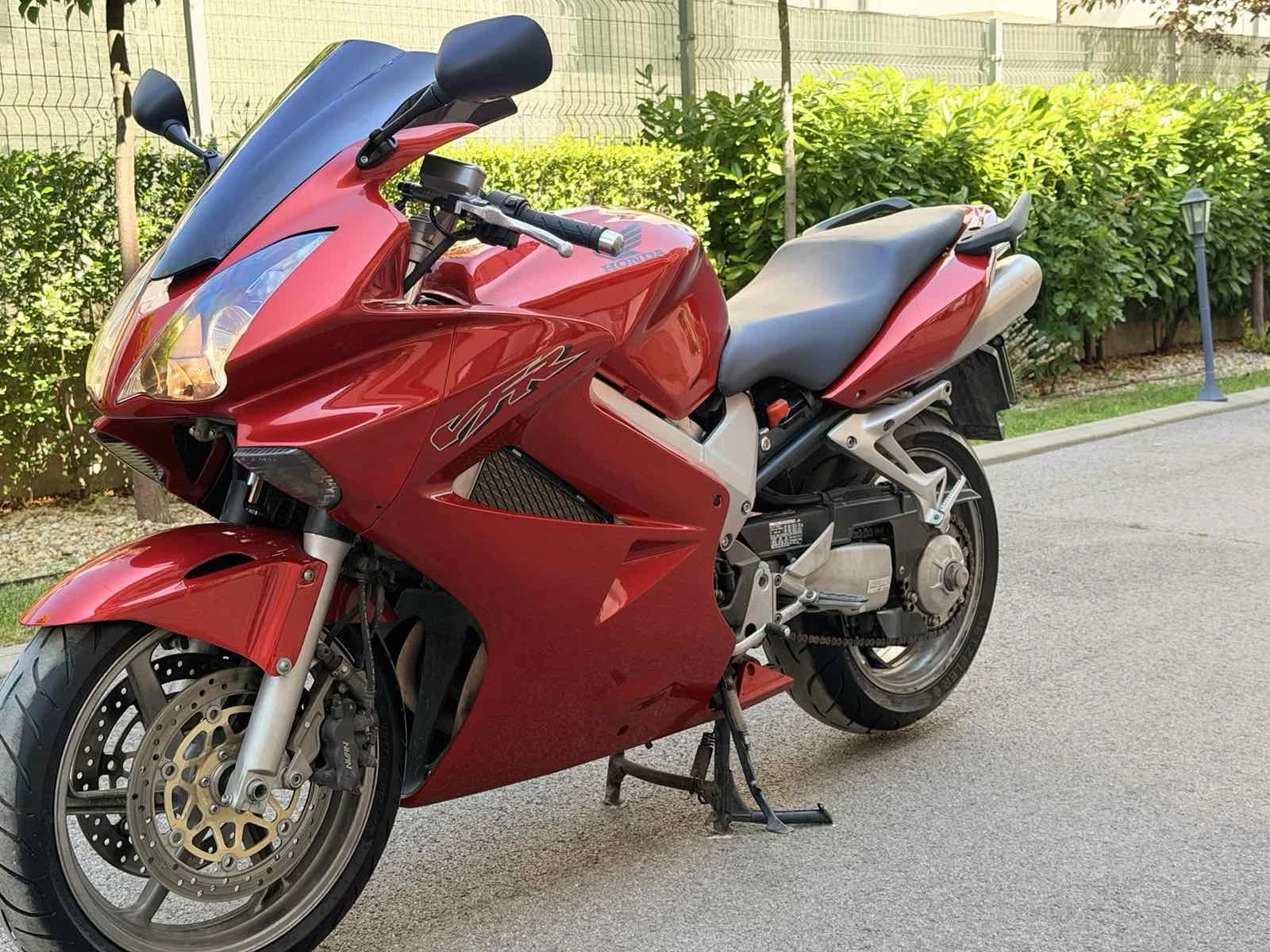 Honda Vfr 800A, снимка 3 - Мотоциклети и мототехника - 55442082
