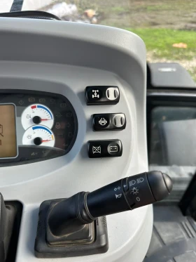 Трактор New Holland TD5.95, снимка 8