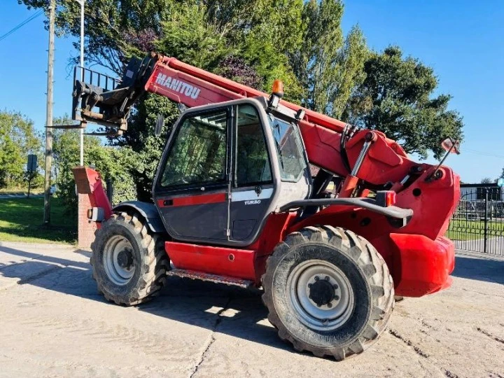 Телескопични товарачи Manitou MT1740, снимка 4 - Индустриална техника - 47342692