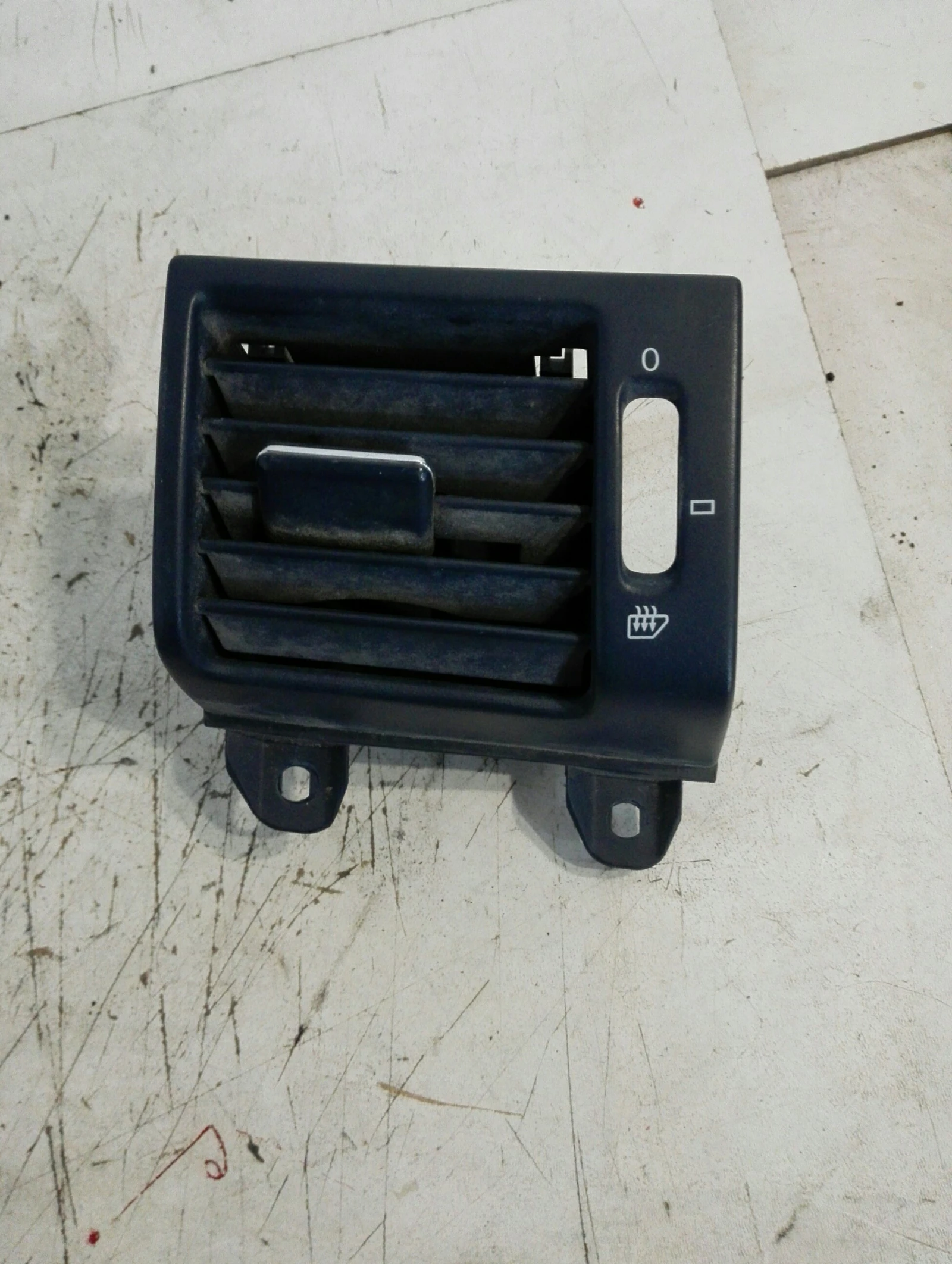 ������� ����� �������� �200 | Mobile.bg � ����������� 1