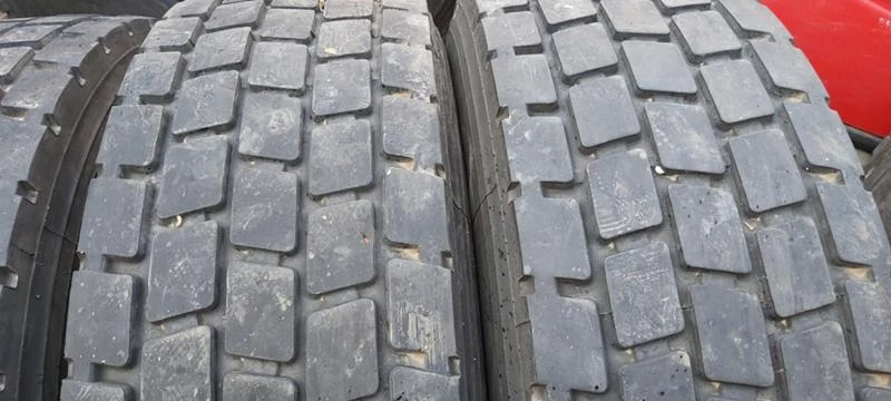 Гуми Летни 285/70R19.5, снимка 4 - Гуми и джанти - 32573100