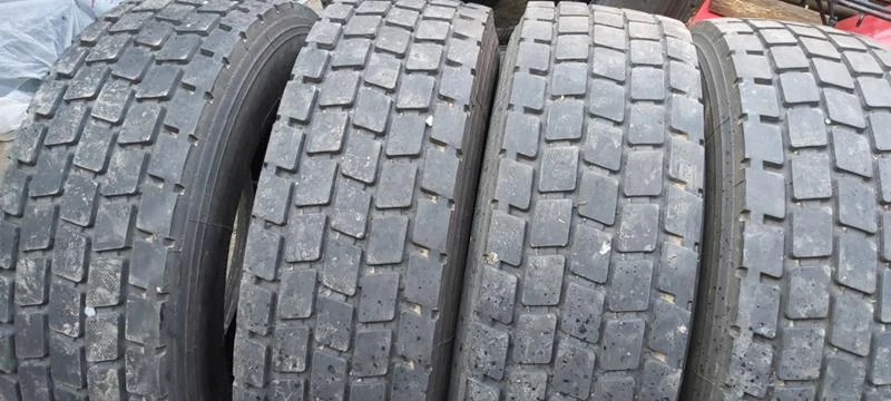 Гуми Летни 285/70R19.5, снимка 2 - Гуми и джанти - 32573100