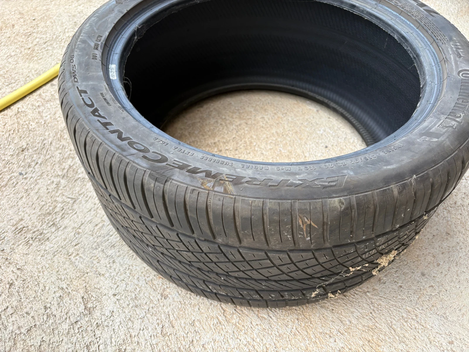 Гуми Летни 275/40R20, снимка 3 - Гуми и джанти - 55595579