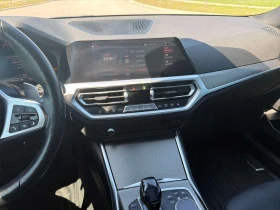 BMW 330 * 330i xDrive * CARFAX * ЦЕНА ДО БГ, снимка 9