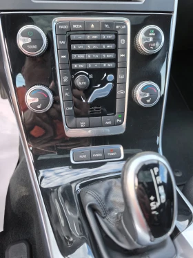 Volvo V60 2.4D5 Twin Engine Plug-in Hybrid AWD, снимка 13