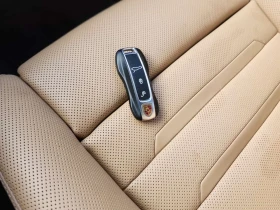 Porsche Panamera * 4S * CARFAX * , снимка 8
