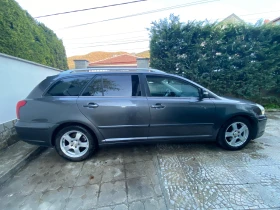 Обява за продажба на Toyota Avensis 2.2 D-4D ~8 600 лв. - изображение 1