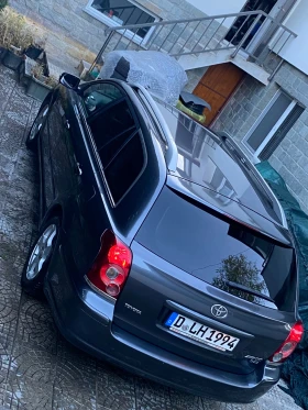 Обява за продажба на Toyota Avensis 2.2 D-4D ~8 600 лв. - изображение 4