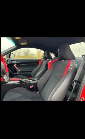 Toyota GT86 | Mobile.bg    11