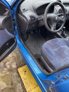 Peugeot 206 - 900 € / 1760.25 лв. - 31211590 7