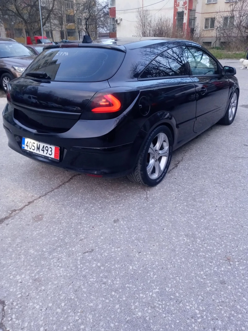 Opel Astra GTC 1.6, снимка 3 - Автомобили и джипове - 47576380