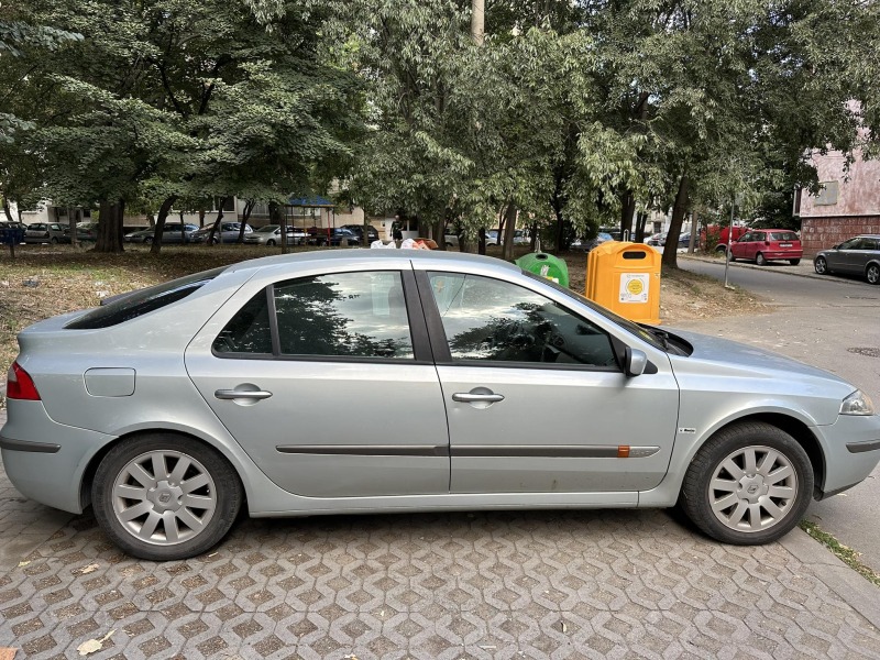 Renault Laguna 1.9 dci, снимка 6 - Автомобили и джипове - 45315690