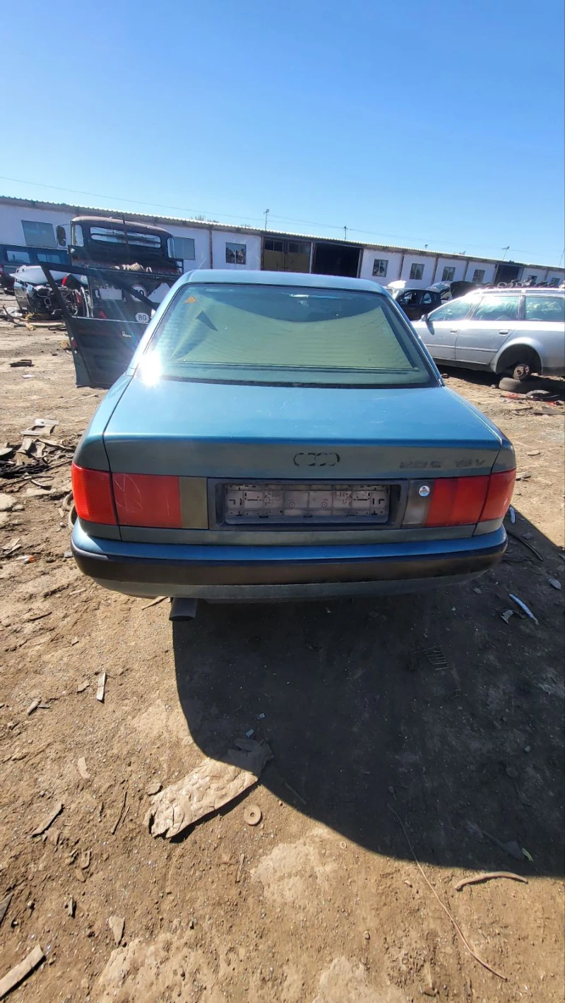 Audi 100, снимка 1 - Автомобили и джипове - 47429545