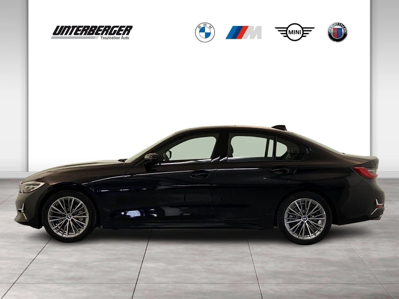 BMW 330 xDrive Luxury Line Гаранция, снимка 2 - Автомобили и джипове - 48115767