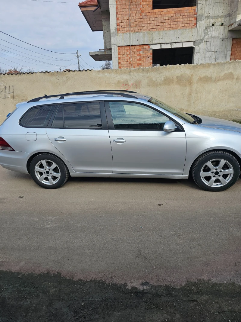 VW Golf Спешно!!!, снимка 3 - Автомобили и джипове - 49300681