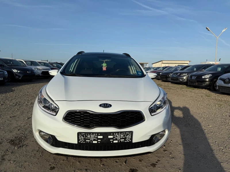 Kia Ceed 1.6 ШВЕЙЦАРИЯ ТОП, снимка 2 - Автомобили и джипове - 49497614