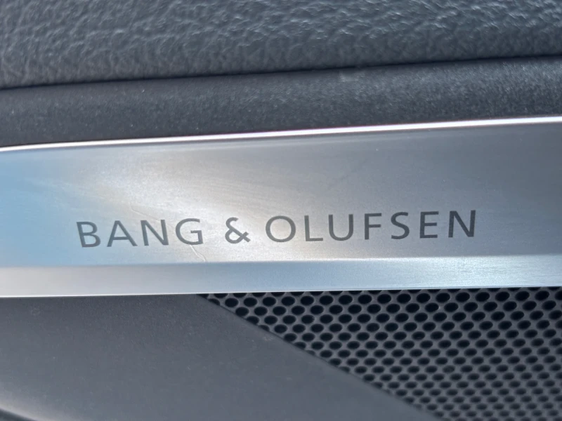 Audi E-Tron 55 Quattro * 2x S-Line * B&O * 360 * Carplay, снимка 13 - Автомобили и джипове - 52460609