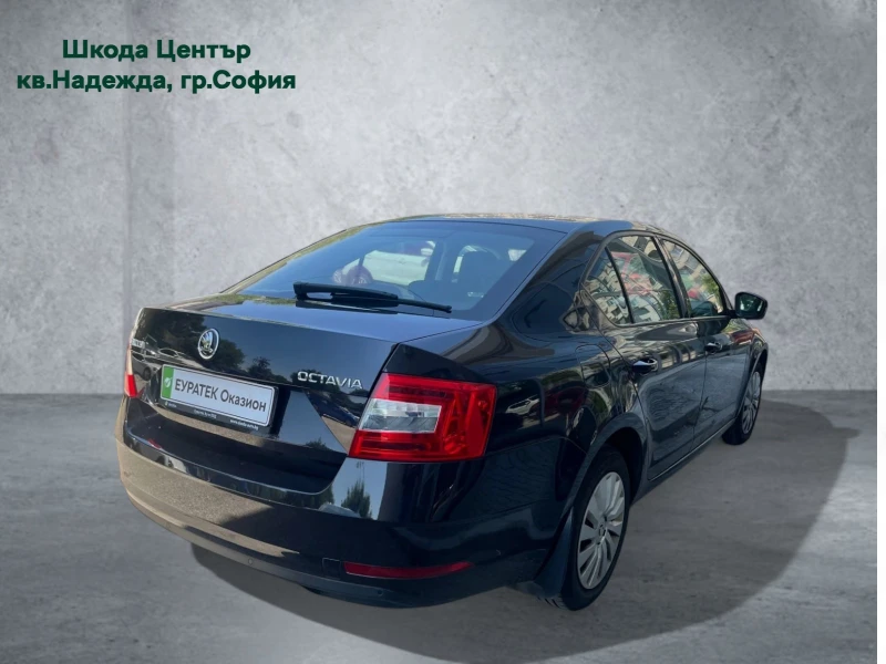 Skoda Octavia 1, 6 TDI , снимка 3 - Автомобили и джипове - 51340143