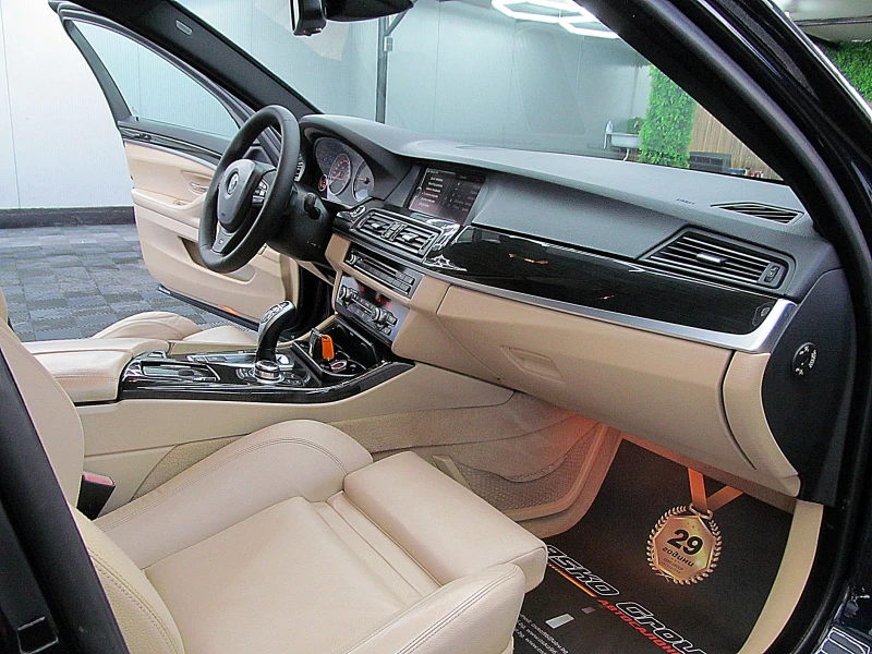 BMW 535 M-paket/START STOP/Keyless/СОБСТВЕН ЛИЗИНГ, снимка 15 - Автомобили и джипове - 51807087