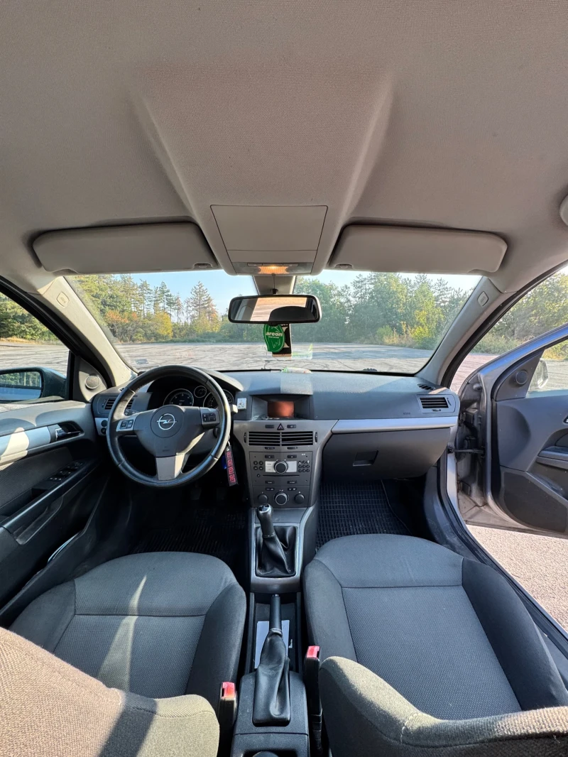 Opel Astra, снимка 9 - Автомобили и джипове - 52835902