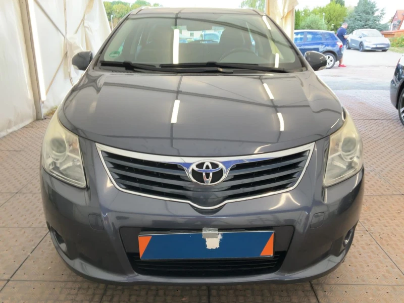 Toyota Avensis 1.8 Edition СЕРВИЗНА ИСТОРИЯ, снимка 10 - Автомобили и джипове - 51908561