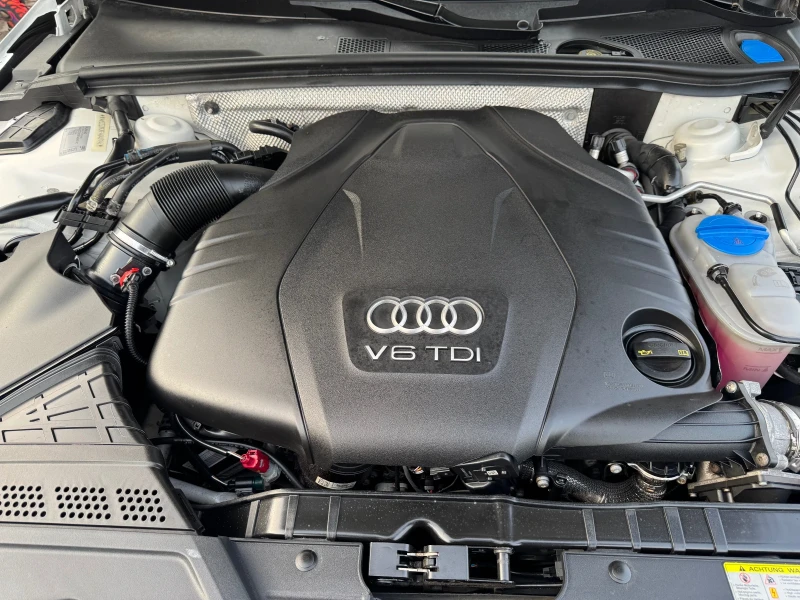 Audi A4 3.0 S-LINE, снимка 14 - Автомобили и джипове - 52336707