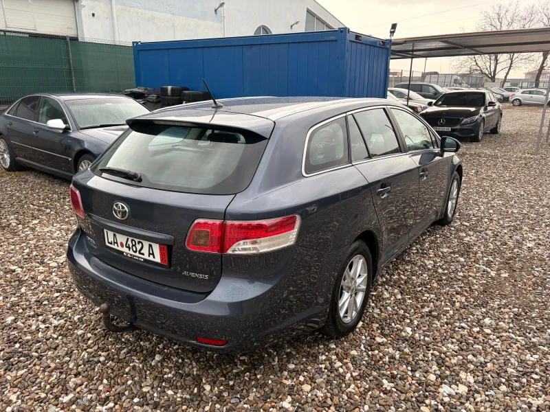 Toyota Avensis 1.8 i NAVI, снимка 6 - Автомобили и джипове - 52663672