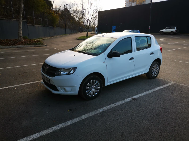 Dacia Sandero, снимка 4 - Автомобили и джипове - 52751380