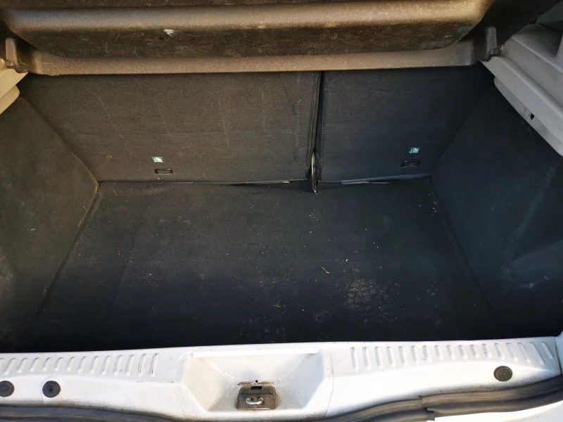 Dacia Sandero, снимка 8 - Автомобили и джипове - 52751380