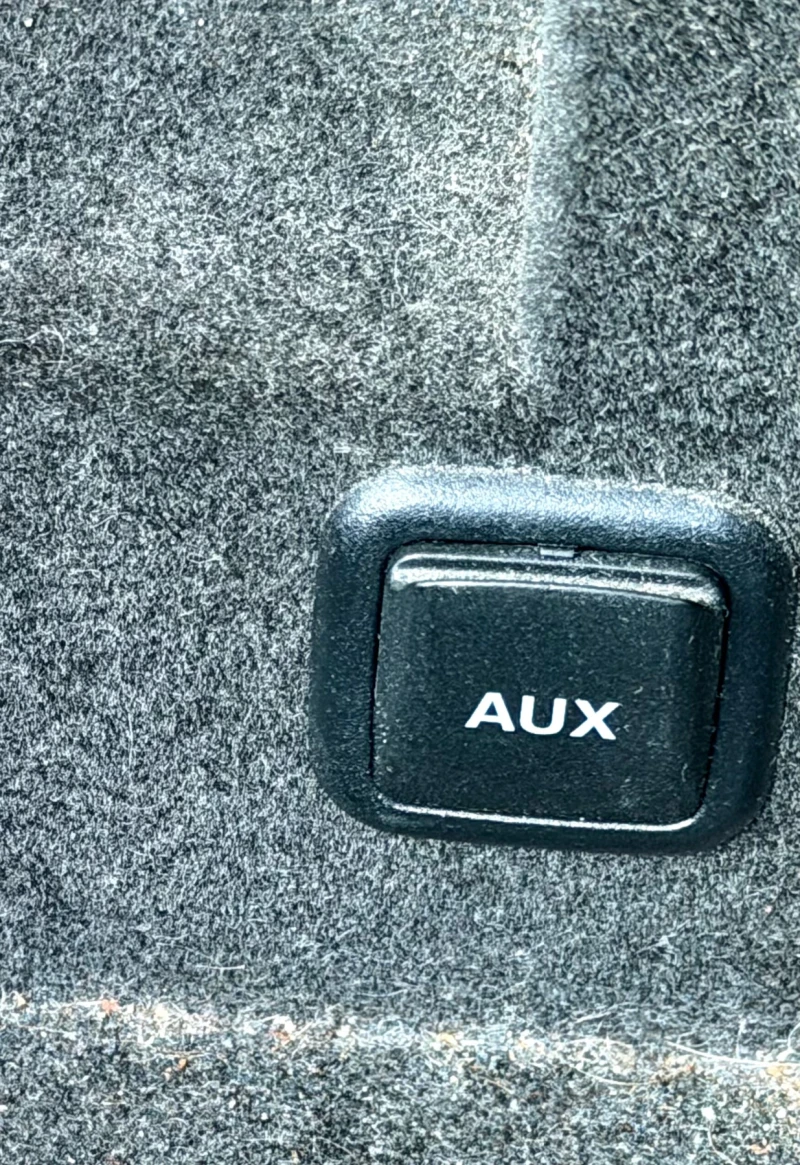 Audi A4 2.0 TDI , снимка 14 - Автомобили и джипове - 53357756