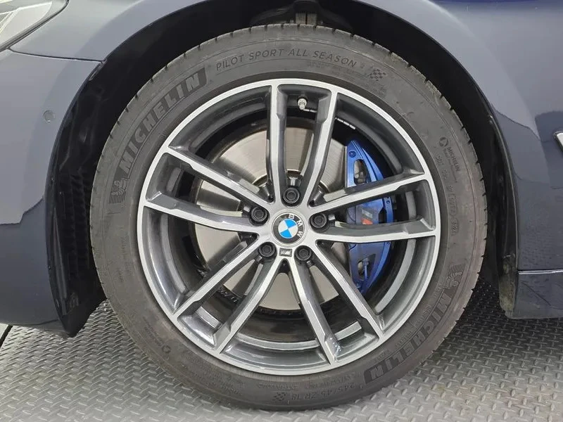 BMW 520, снимка 5 - Автомобили и джипове - 54737304
