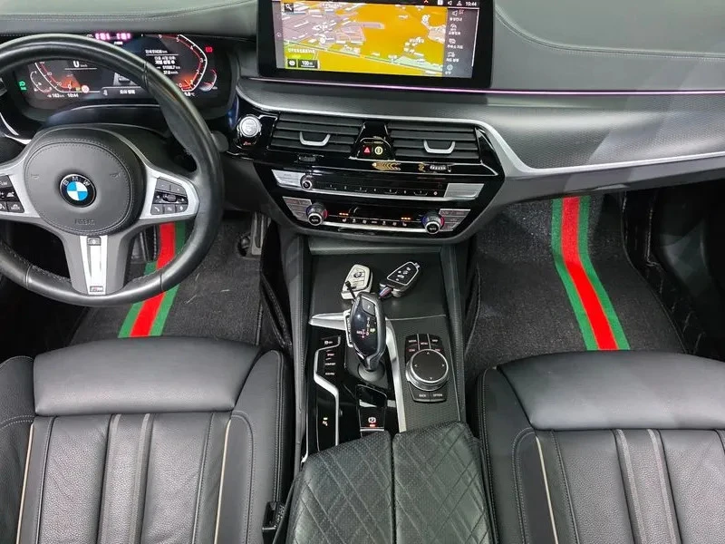 BMW 520, снимка 7 - Автомобили и джипове - 54737304
