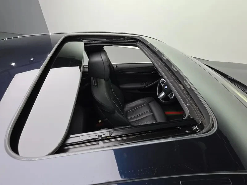BMW 520, снимка 11 - Автомобили и джипове - 54737304