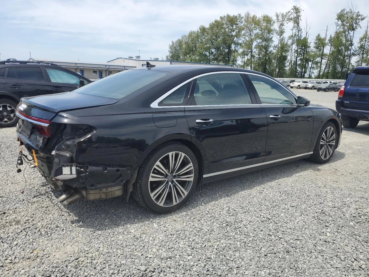 Audi A8 L 4.0* Matrix Laser* Обдух* B&О* 360* Въздух* Щори - изображение 4