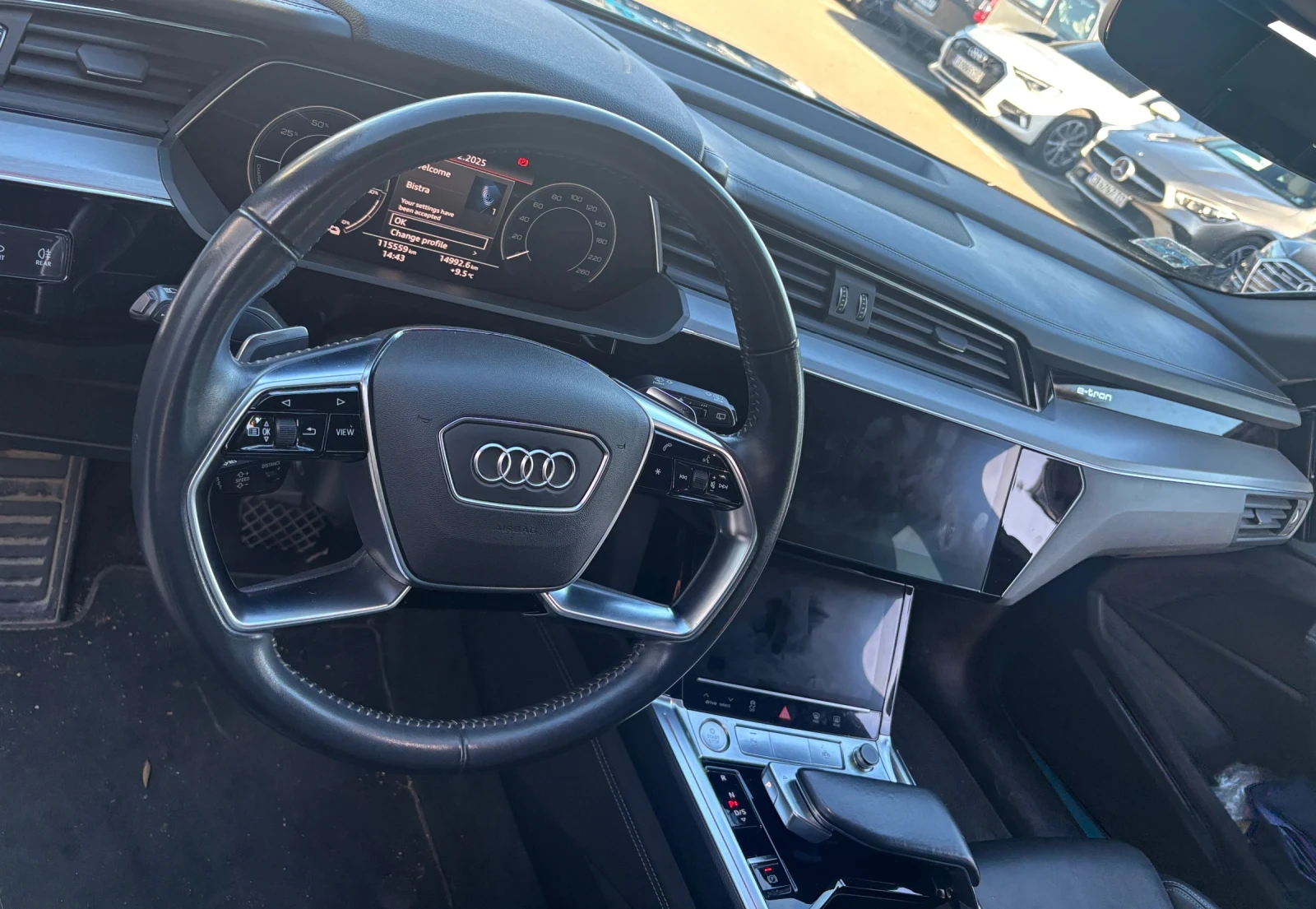 Audi E-Tron 55 Quattro * 2x S-Line * B&O * 360 * Carplay | Mobile.bg � ����������� 11