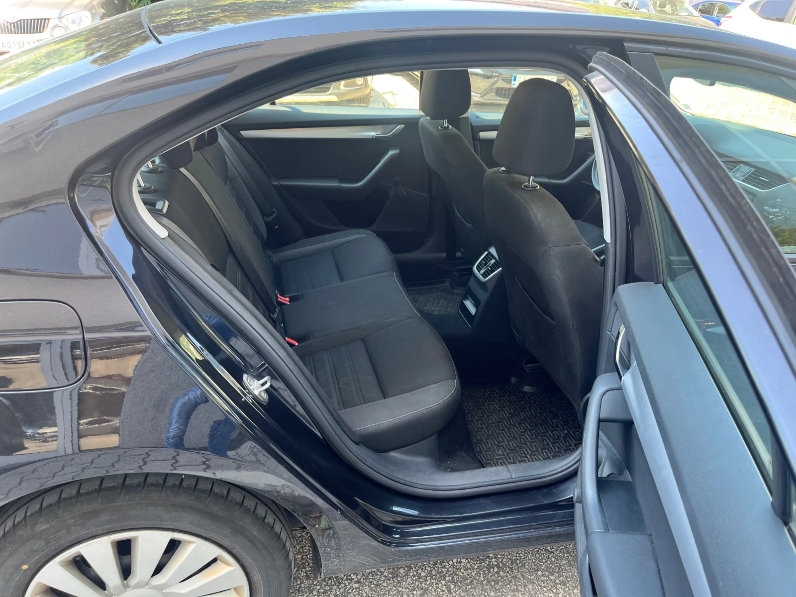 Skoda Octavia 1, 6 TDI  | Mobile.bg — изображение 11