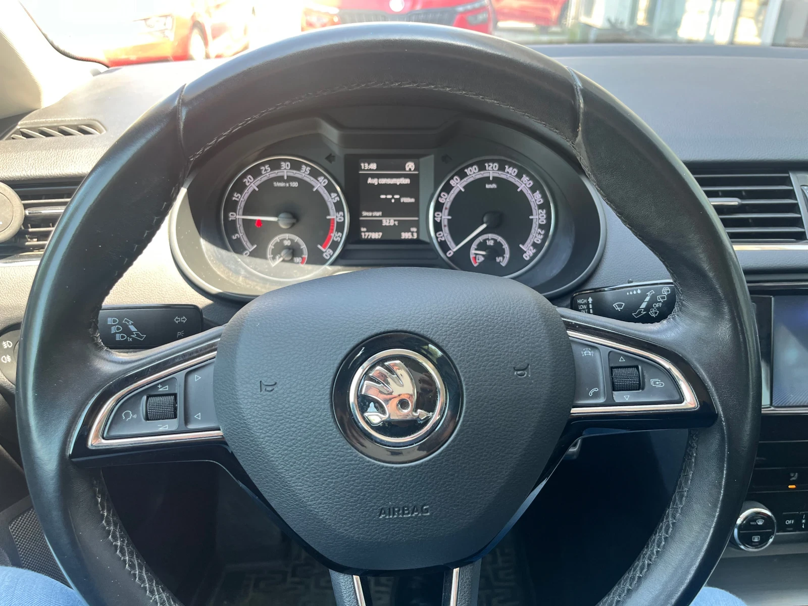 Skoda Octavia 1, 6 TDI  - изображение 8
