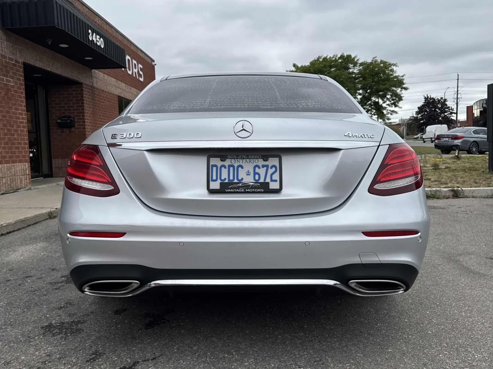 Mercedes-Benz E 300 CARFAX* ОПЦИЯ ЗА ФИНАНСИРАНЕ*  - изображение 4