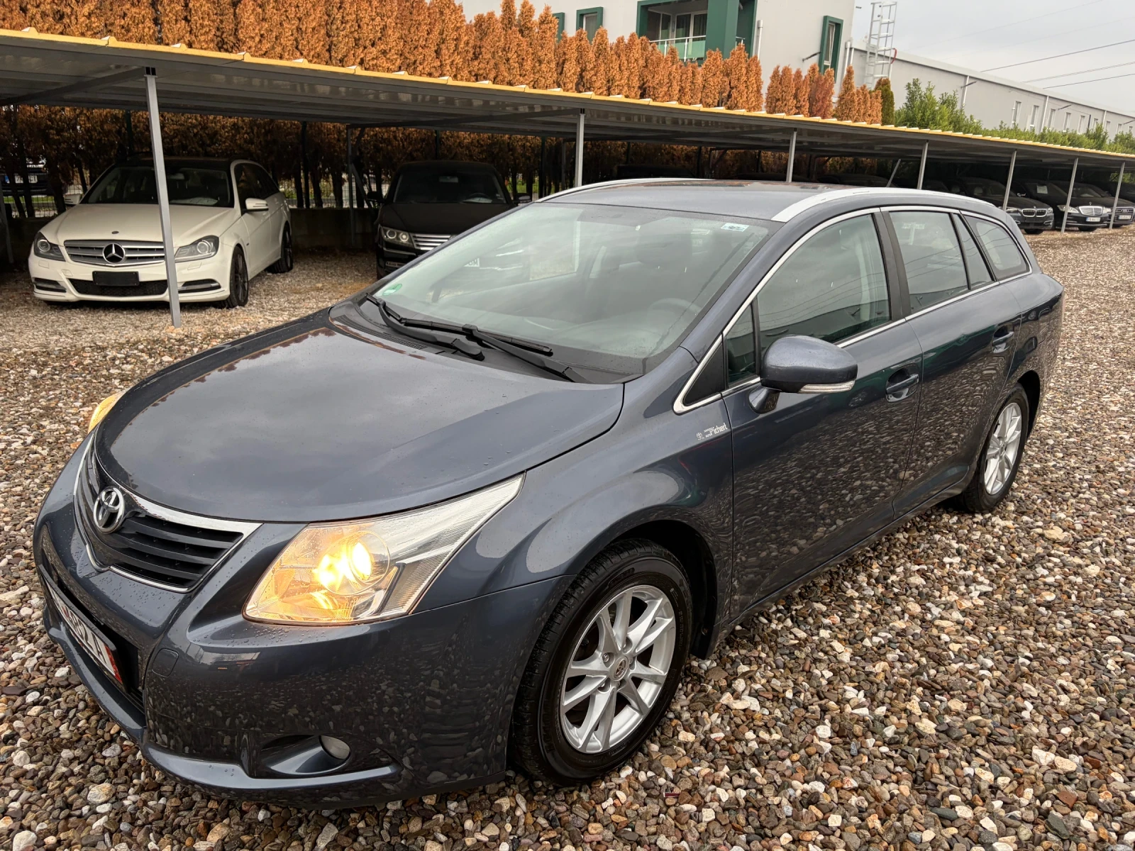 Toyota Avensis 1.8 i NAVI - изображение 3