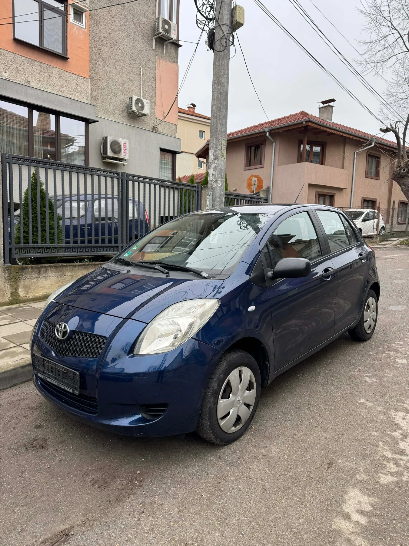 Toyota Yaris 1.0i | Mobile.bg � ����������� 1
