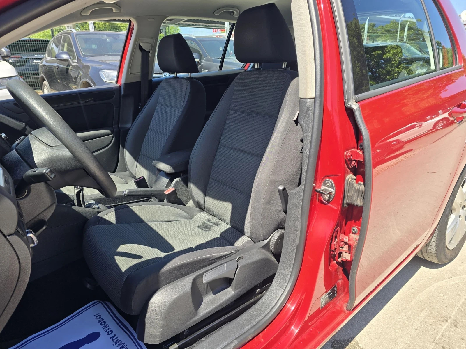 VW Golf 2.0TDI 140к.с Highline, снимка 10 - Автомобили и джипове - 53745013